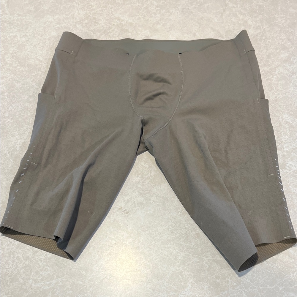 Lululemon 9” Compression Running Shorts